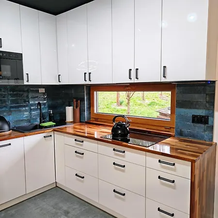 Na Gorach Z Jacuzzi I Sauna 노비 삭츠