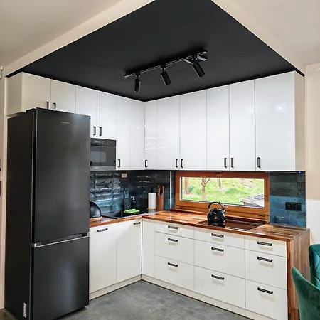 Na Gorach Z Jacuzzi I Sauna * Újszandec