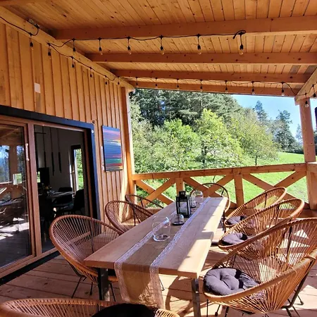 Na Gorach Z Jacuzzi I Sauna * Újszandec