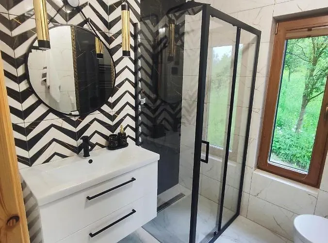 Na Gorach Z Jacuzzi I Sauna